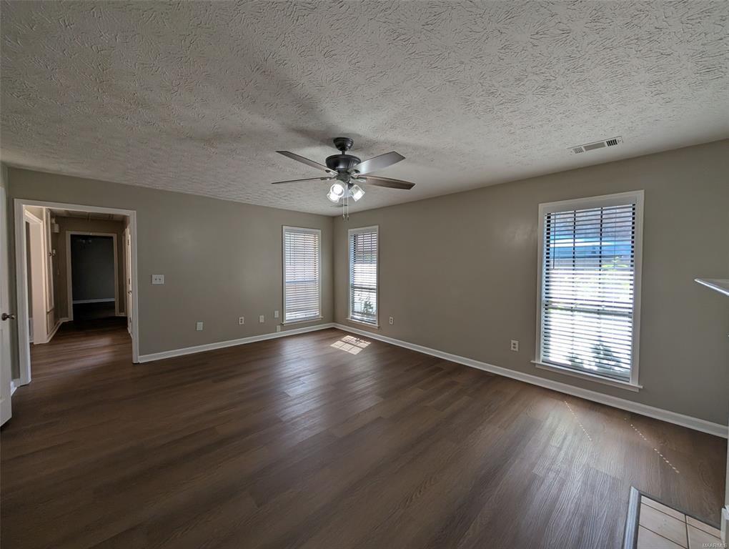 Building Photo - 3242 Gatsby Ln