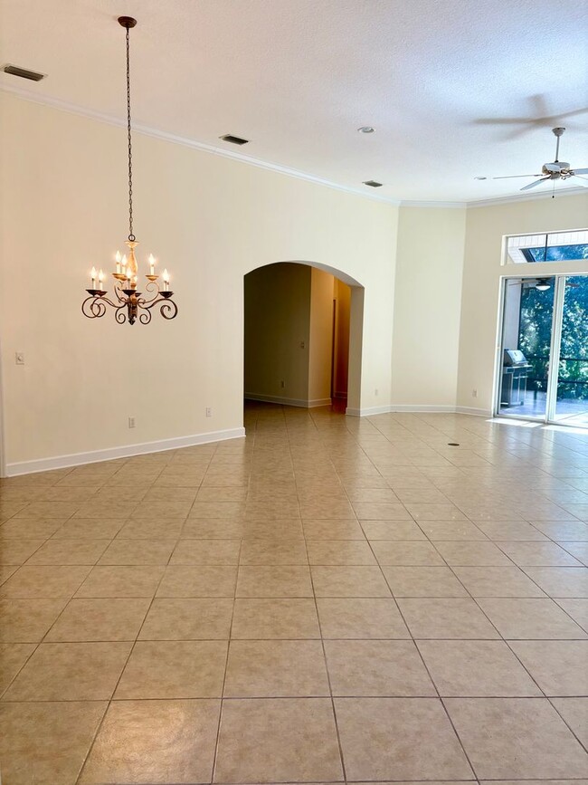 Building Photo - Fleming Island Plantation