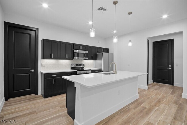 Building Photo - 3115 Tulsa Ave