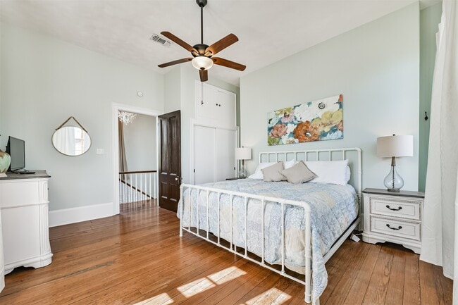 Building Photo - 1121 Market St