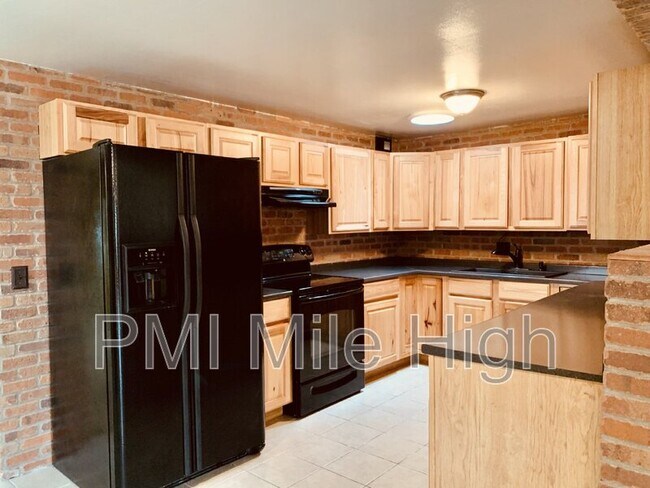 Building Photo - 7221 Canosa Ct