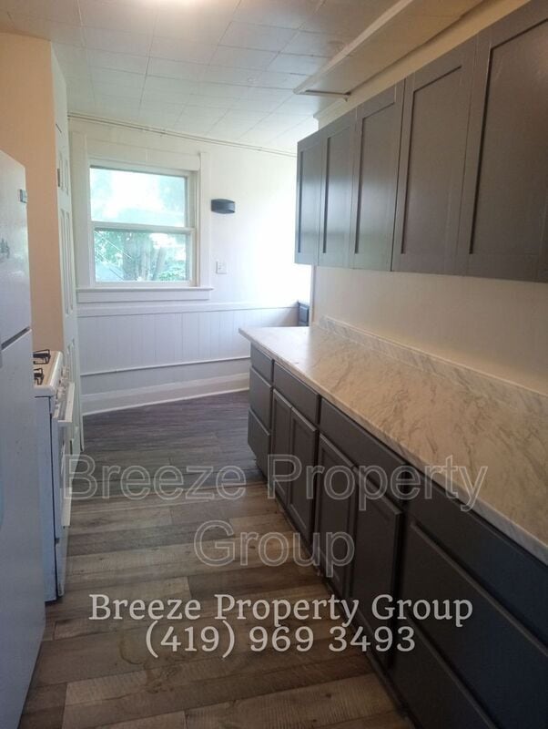 Building Photo - 228 Langdon St