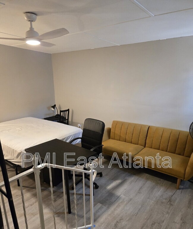 Building Photo - 1661 Brewer Blvd SW