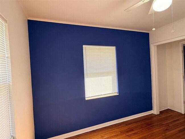 Building Photo - 1400 Alhambra Way S