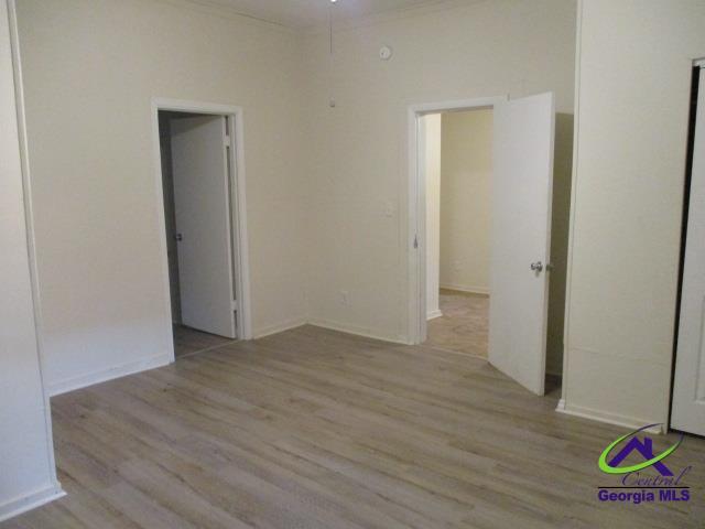 Building Photo - 202 3rd St