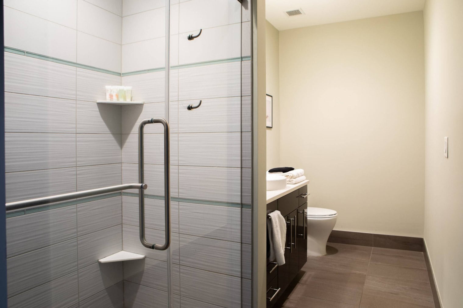 Building Photo - 225 E Michigan St