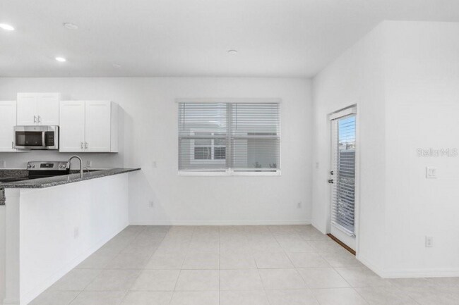 Building Photo - 10439 Lavender Aster Trl