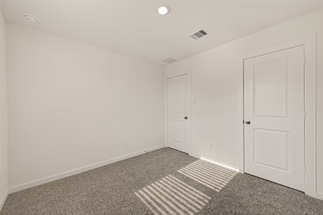 Building Photo - 3554 Shearwater St