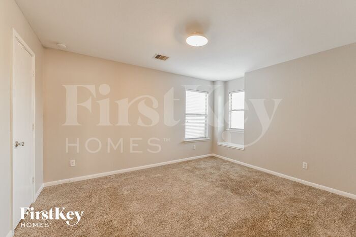 Building Photo - 21610 Rain Leaf Ct