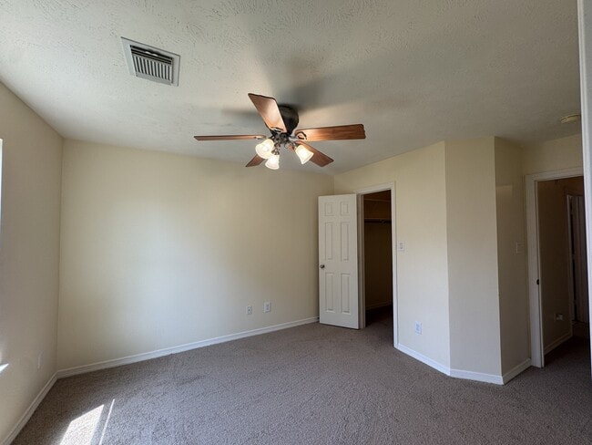 Building Photo - 3809 Brinkman St