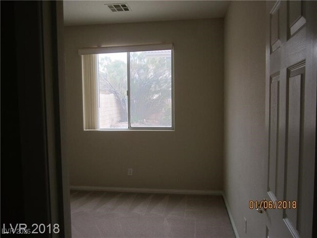 Building Photo - 8328 Crown Peak Ave