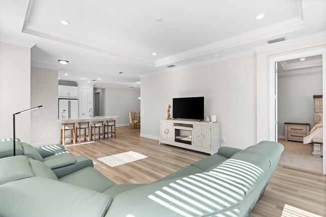 Building Photo - 15657 Gavello St