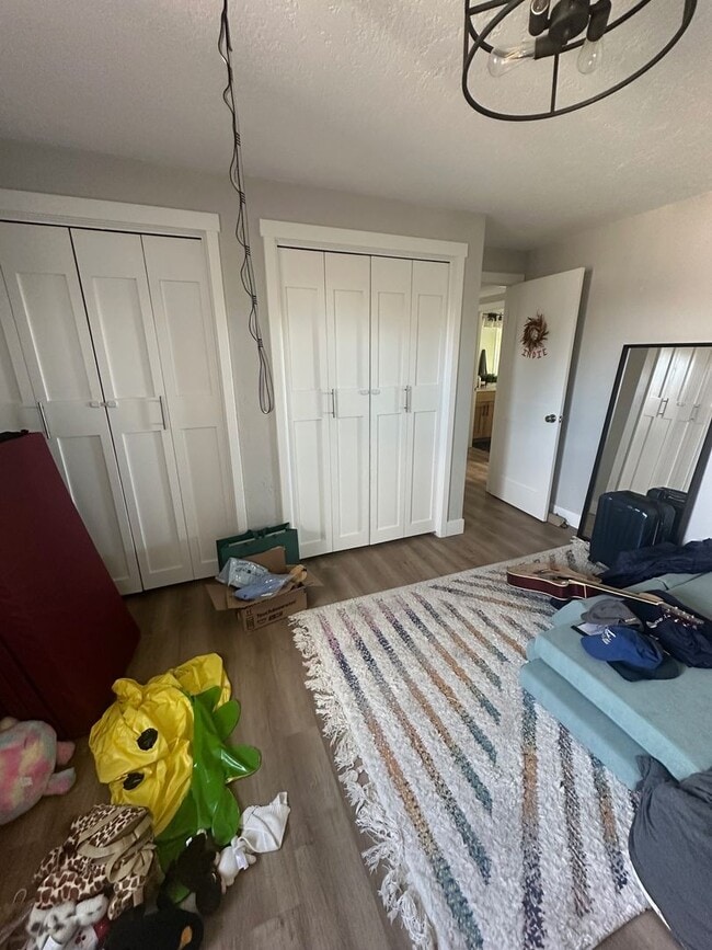 Building Photo - Orem Duplex - Upstairs