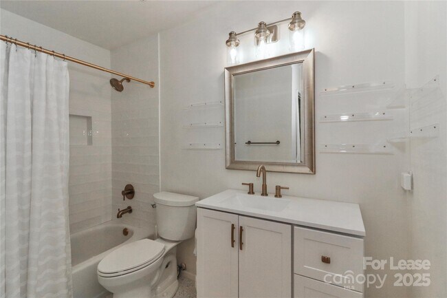 Building Photo - 2508 Cranbrook Ln