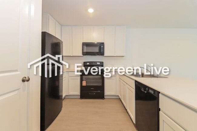 Building Photo - 2061 Sulky Ln