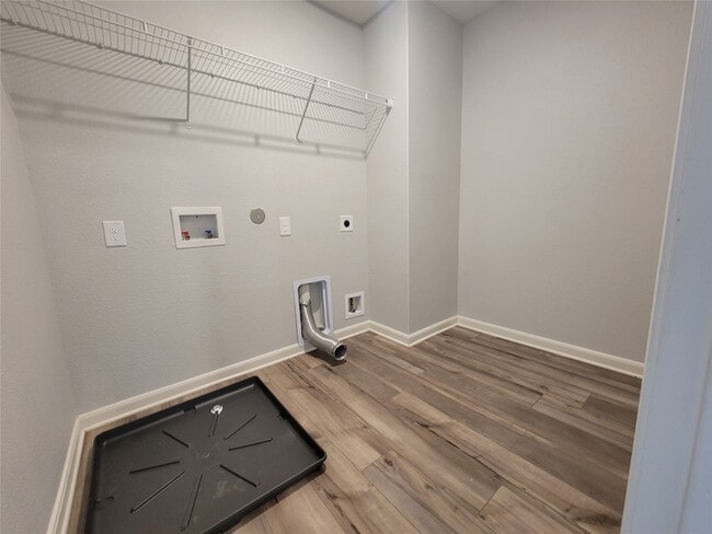 Building Photo - 3012 Villegas Wy