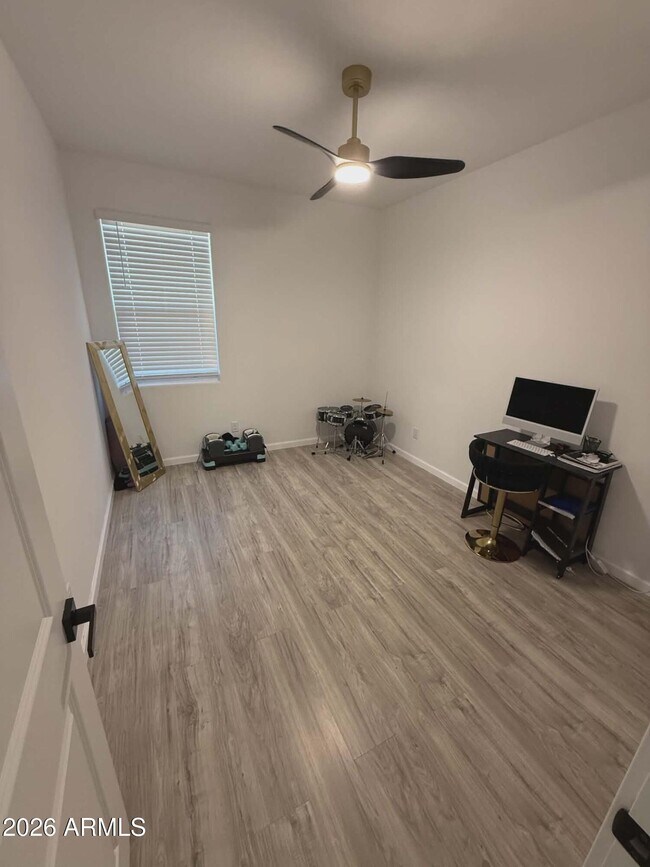 Building Photo - 3579 Encanto St