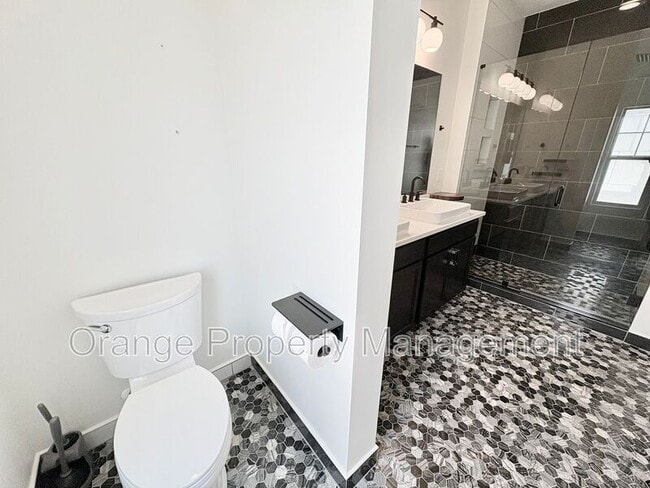 Building Photo - 211 Crooked Cedar Way