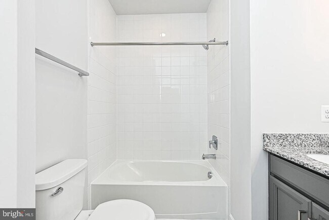 Building Photo - 12569 Todd Ln