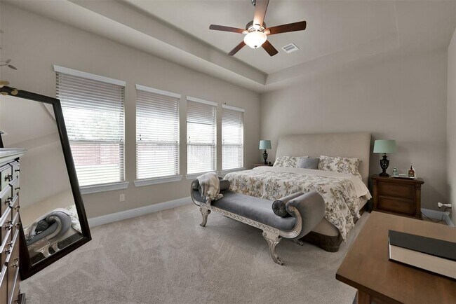 Building Photo - 4205 Grand Oaks Wind