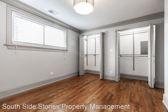 Building Photo - 4950 S King Dr