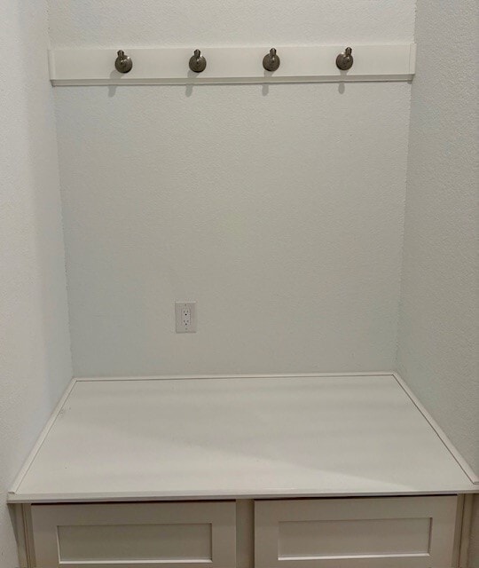 Building Photo - 566 Dry Fork Ln