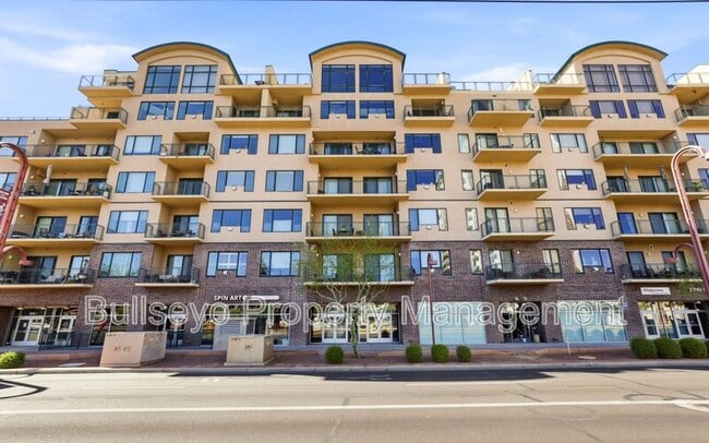 Building Photo - 2302 N Central Ave