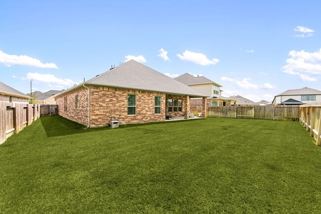 Building Photo - 31611 Donoso Dr