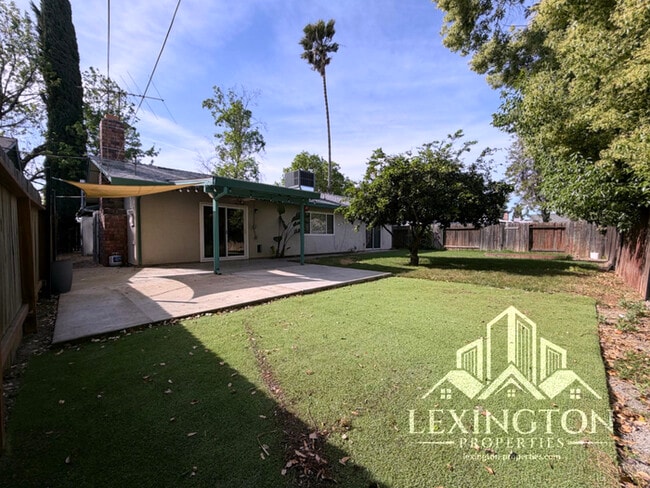 Building Photo - Lovely updated, 3BD/2BA, Home in Rocklin – off Pacific St. near Hwy 80 Access!