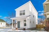 Building Photo - 172 Whitethorne Ave