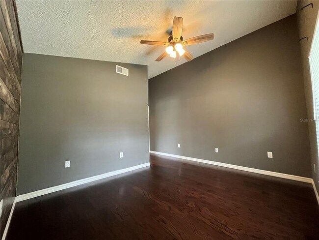 Building Photo - 7503 S West Shore Blvd