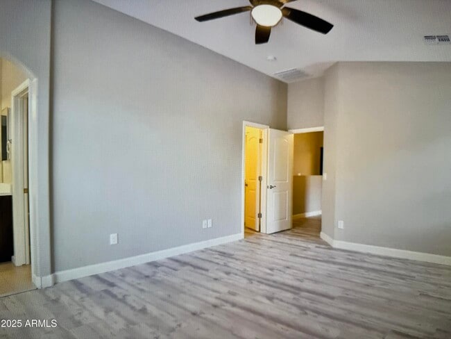 Building Photo - 2150 W Alameda Rd