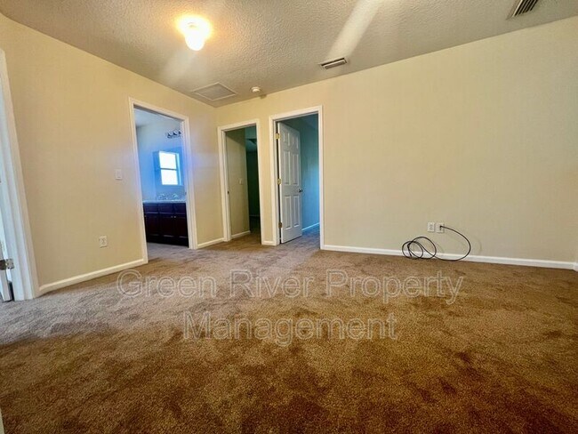 Building Photo - 2074 Heritage Oaks Ct