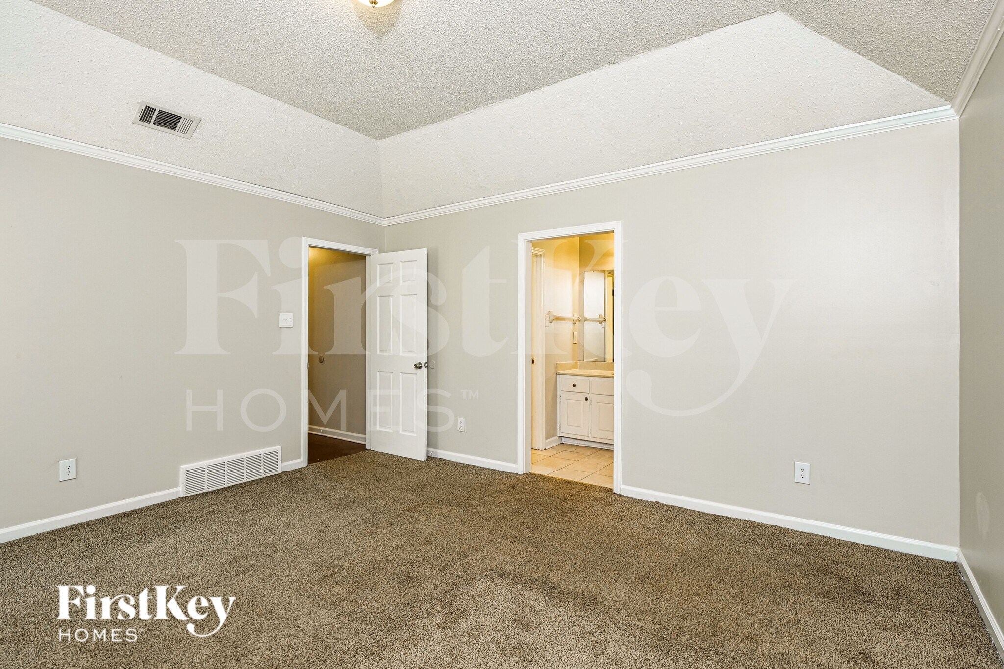 Building Photo - 3758 Rippling Creek Ln