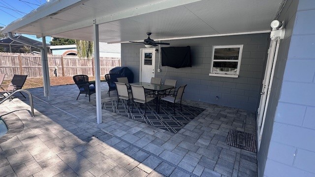 Patio (TV not incuded) - 8100 15th Way N