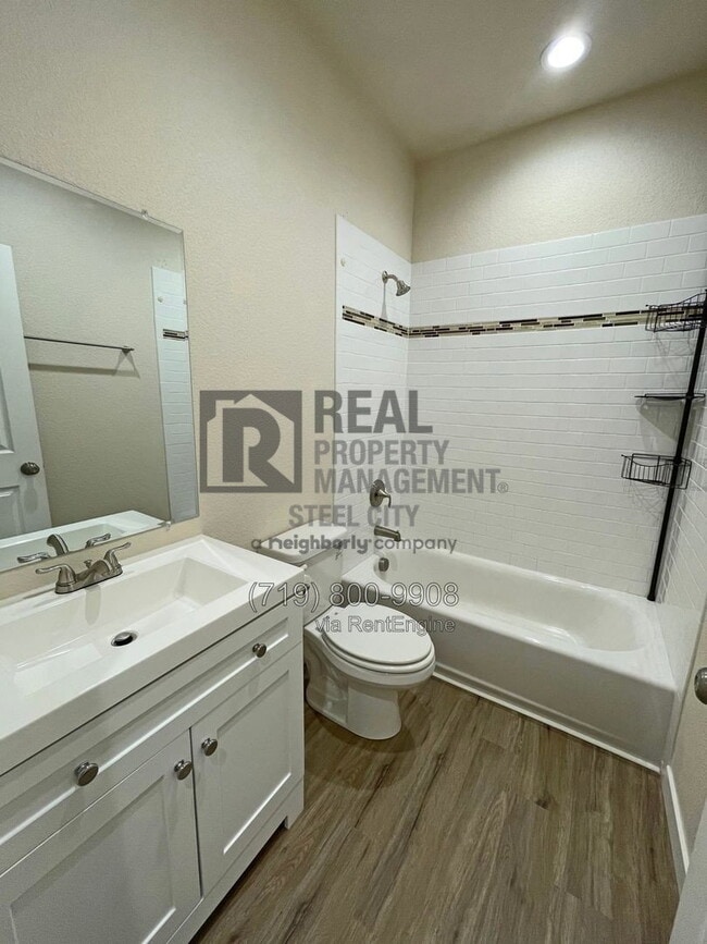 Building Photo - 430 E Stardust Dr
