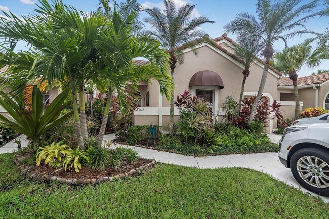 Primary Photo - 2102 Mahogany Pl