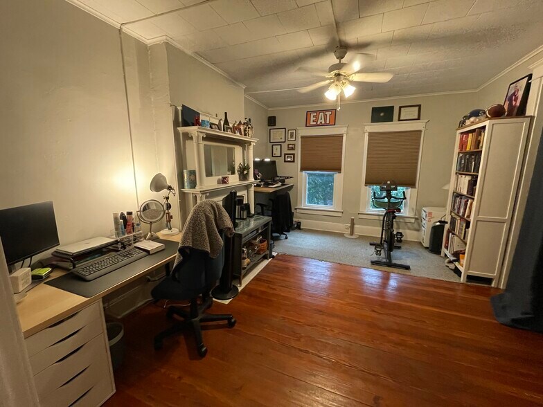 Building Photo - 1157 Michigan Ave