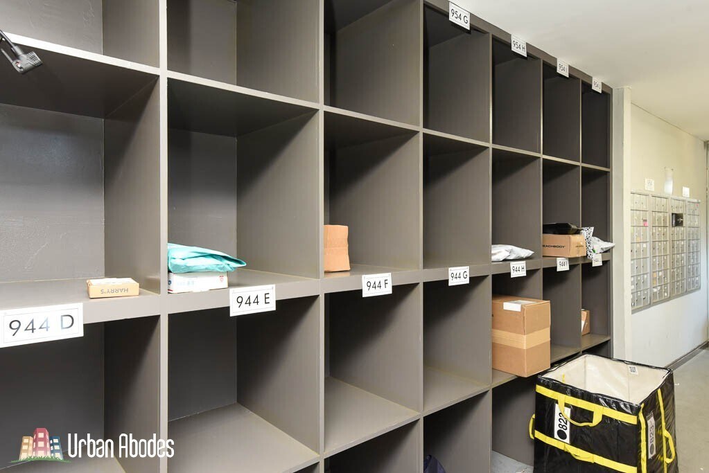 Building Photo - 935 W Grace St