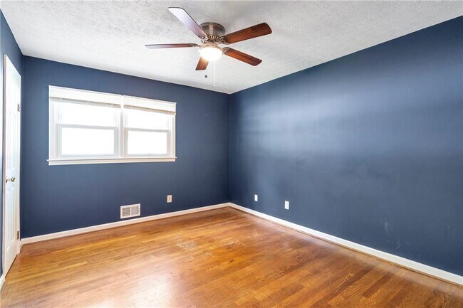 Building Photo - 2850 Templar Knight Dr