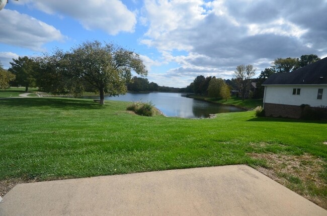 Building Photo - 4900 Royal Lytham Dr