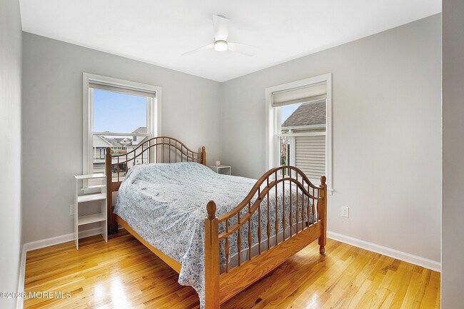 Building Photo - 393 E Virginia Ave