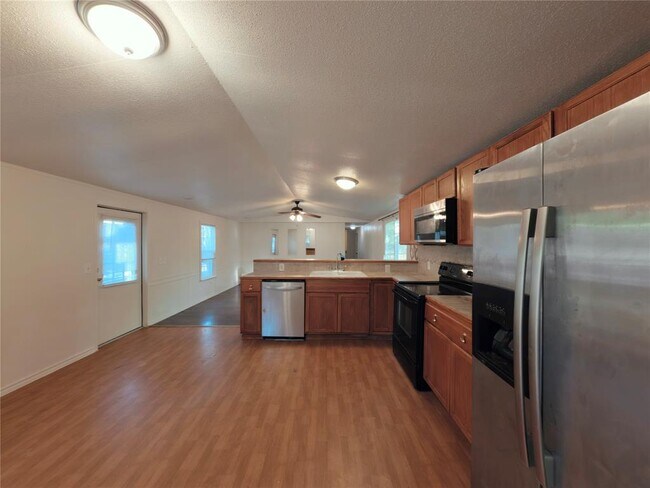 Building Photo - 1504 Citation Cir