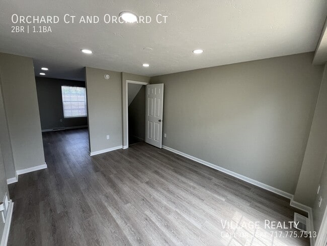 Building Photo - 306 Orchard Ct
