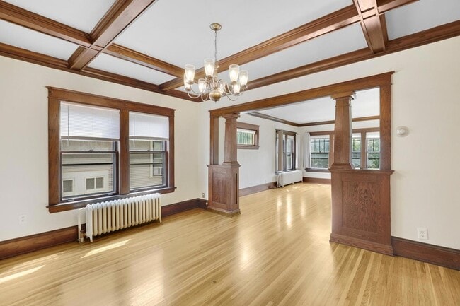 Building Photo - 971 Goodrich Ave