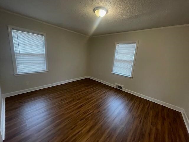 Building Photo - 1553 Paullus Ave