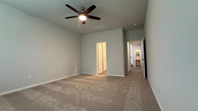 Building Photo - 13260 Musky Dr