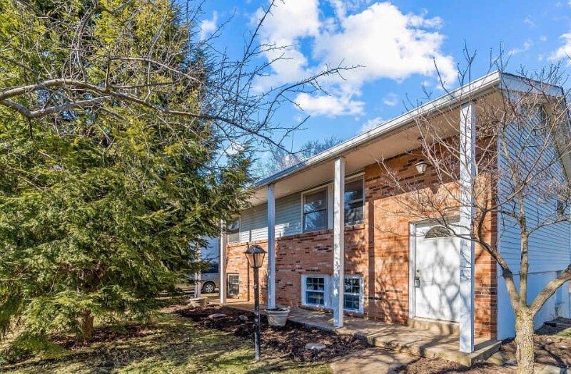 Primary Photo - 303 E Staunton Ave