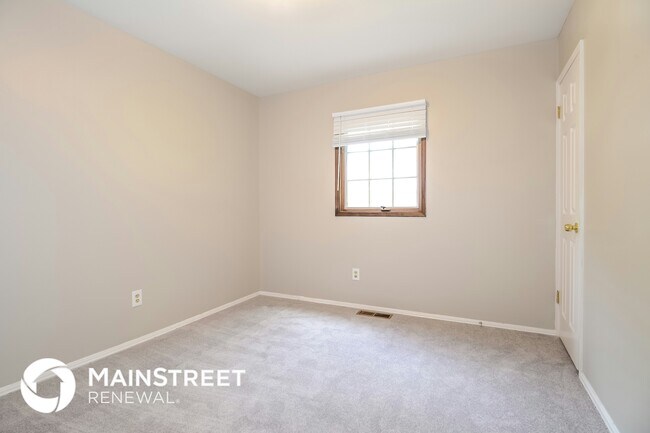 Building Photo - 14741 Faon Ct