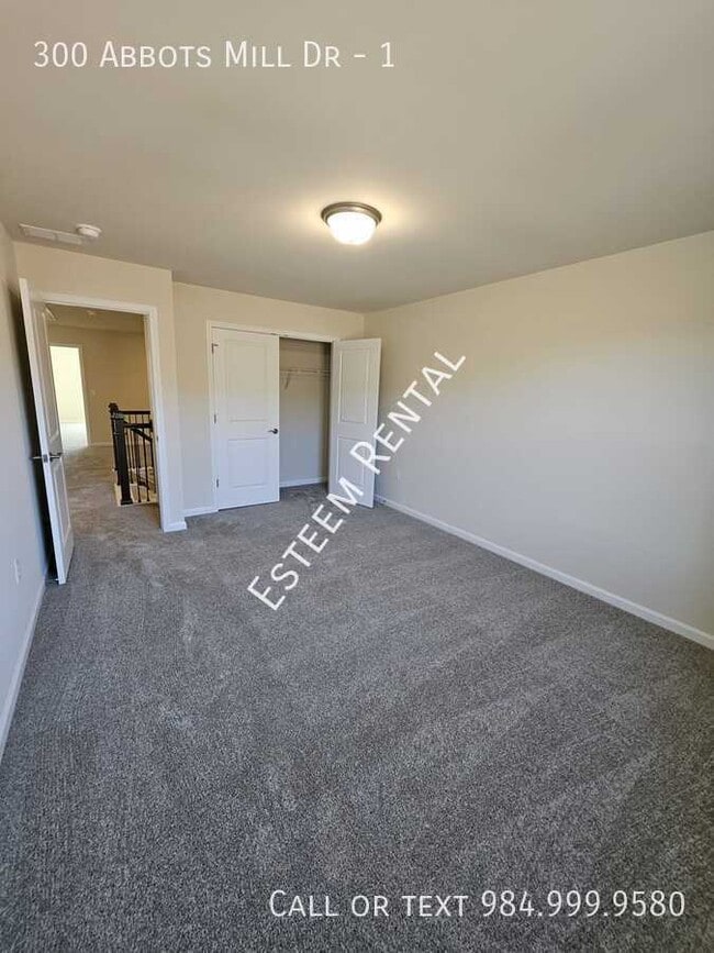 Building Photo - 300 Abbots Ml Dr